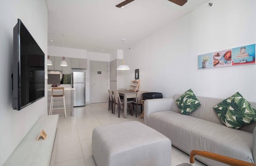 Bang Tao Condo | Cassia Residences 2 BR Lake side