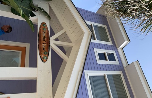 Safe Harbor Cottage | Cassies‘s SurfiNguyen Cow Cottage