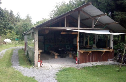 Ogonnelloe House | Castaway Cabin