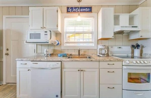 Cape San Blas House | Castaway Cottage N CAPE/Tradingpost