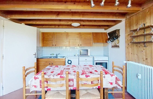 Chatel Apartment | Castel des Neiges CSA7 CENTRE & VIEW 6 Pers.
