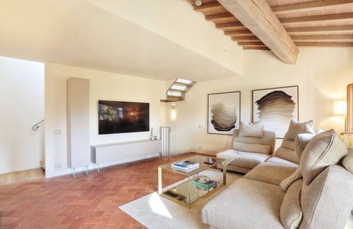 Castelfalfi Apartment | Castelfalfi 2 bedrooms apartment La Querciola