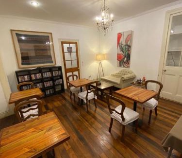Downtown Santiago Bed & Breakfast | Castelletto Bed & Breakfast