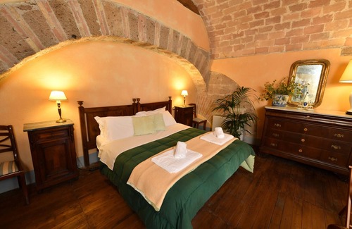 Roccalvecce Hotel | Castello Costaguti