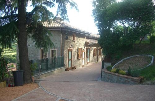 Marano sul Panaro House | Castello di Marano sul Panaro - Room & Breakfast