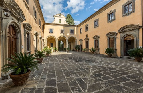 Montegufoni House | Castello di Montegufoni