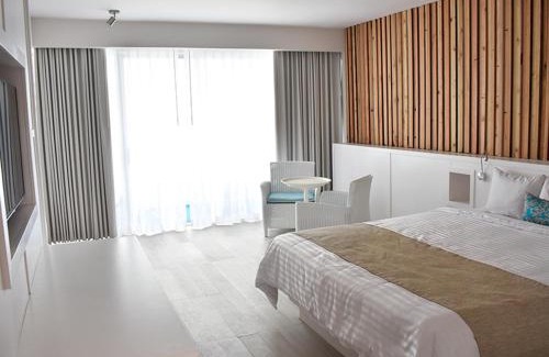 Rosarito Hotel | Castillos Del Mar