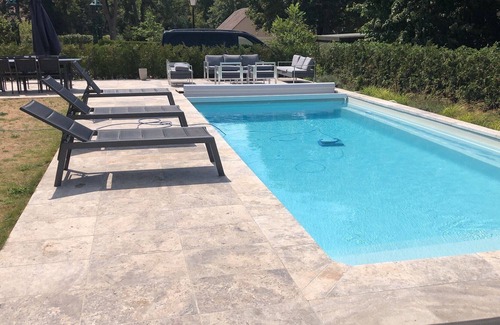 Saint-Jean-aux-Bois Other | Castle apartment, 4 bedrooms with private pool near Paris!