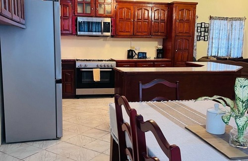 Brighton Apartment | Castle Berry Apartments