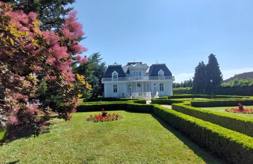 Szombathely House | Castle Garden *