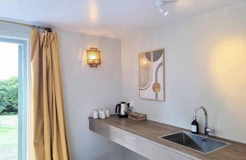 Crowborough Cottage | CASTLE HILL COTTAGE, character holiday cottage in Crowborough