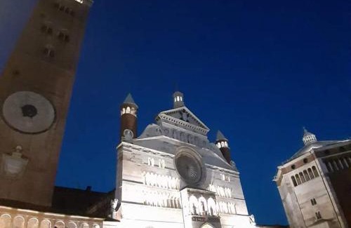 Cremona Apartment | Castle House