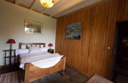 Saint-Gervais House | Castle life in the middle of the vineyard Bâtonnier room
