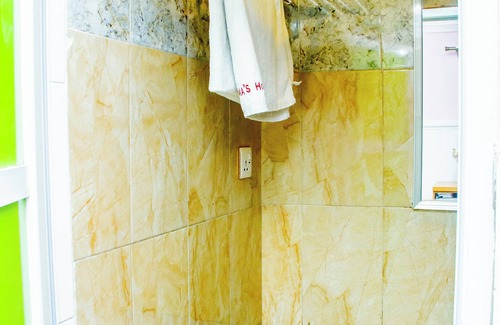 Enugu Hotel | CASTLE MAJESTIC HOTEL