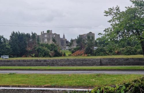 Roscommon House | Castle View