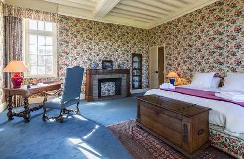 Montrieux-en-Sologne Other | Castle with swimming pool and tennis, for rent in Sologne