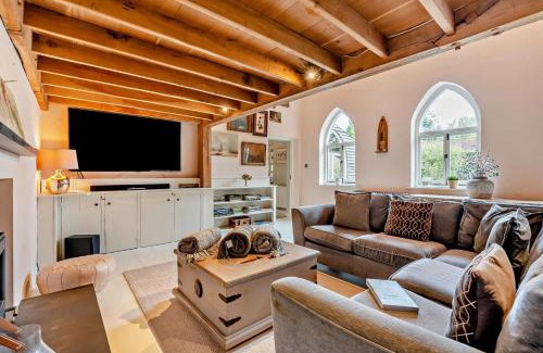 Sedlescombe House | Castlemans Coach House