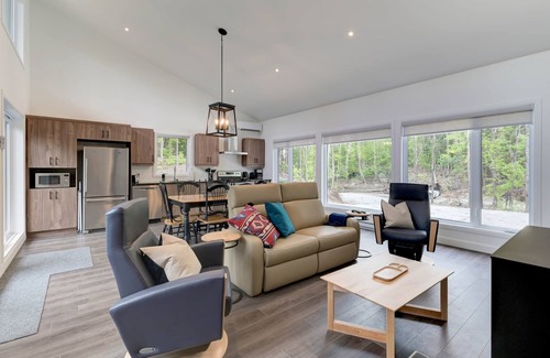 Amherst Ski Chalet | Castor Kanata Tremblant (242)