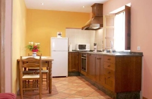 Tapia de Casariego Cottage | Castrovaselle apartments for 5 people