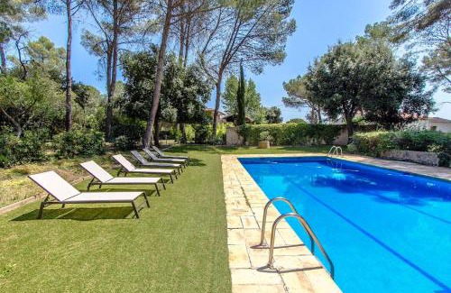 Castellar del Valles Villa | Catalunya Casas Heavenly Haven for 16 pax , 30km from Barcelona!