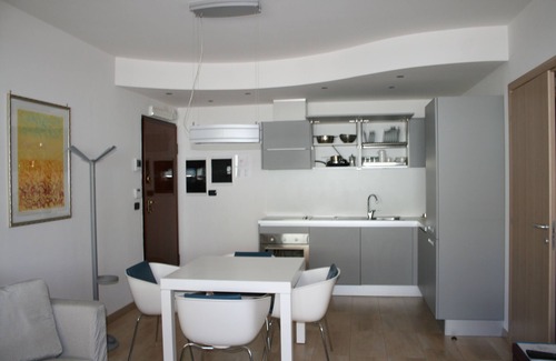 Carrubazza-Motta House | Catania Hills Residence