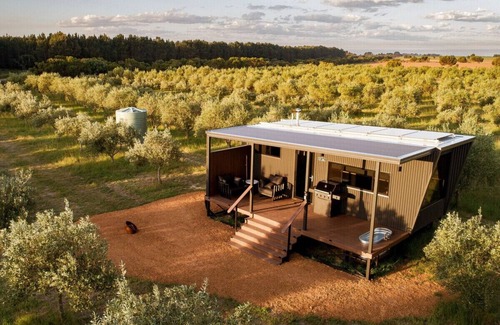Myrup Cabin | Cate · Cate the Tiny Cabin in Esperance