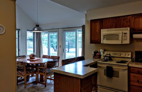 Intervale House | Cathedral Ledge Resort