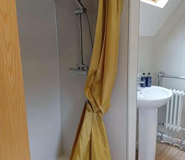 Salisbury Apartment | Catherine Street Apartments