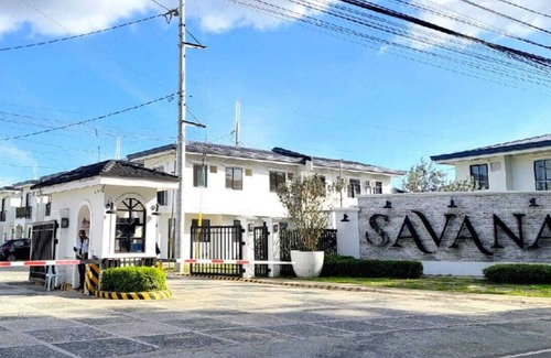 San Pablo House | CatNap Townhouse in Savana: Your Home Away From Homen
