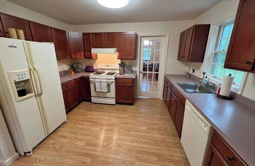 Barryville House | Catskills Oasis 3 bdr w/Private Lake on 50 Acres