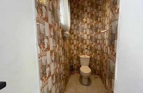 Kivukoni House | CATTY HOUSE