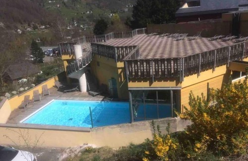 Cauterets Apartment | Cauterets T2 pour ski, cure, rando, piscine, sauna