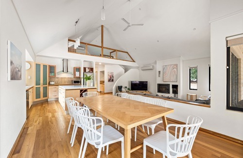 Cowaramup House | Caves Farm Guest House