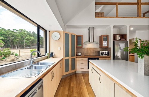 Cowaramup House | Caves Farm Guest House