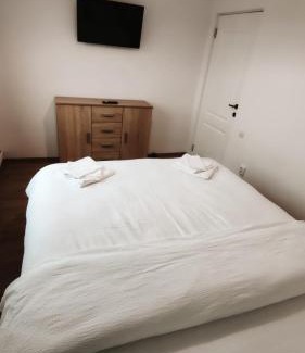 Cavnic Apartment | Cavnic Hills Apartments