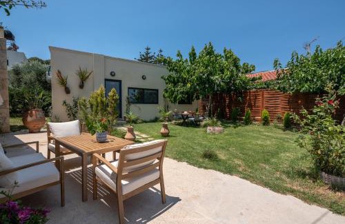 Kaliviani Apartment | Cavos Luxury Apartments