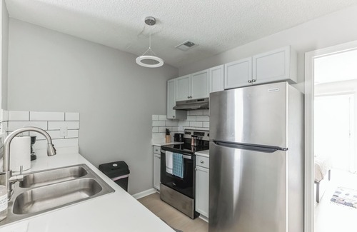 Westover Apartment | CB 3516-301 Modern Fayetteville Charm