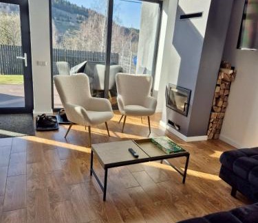 Baisoara Ski Chalet | CBN Cabana