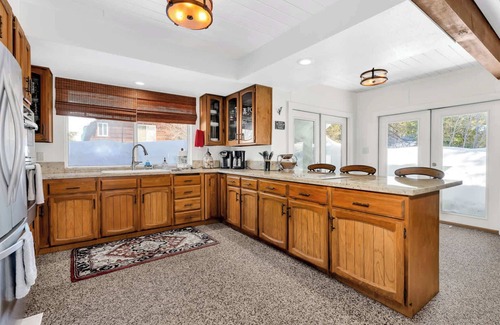 West Village Cabin | CC Cabin | Full Game Room! Wrap Around Deck!