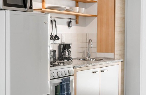 Brookwood Apartment | (CCG) Enjoy a Pet-Friendly and Clean Studio Near the Beltline