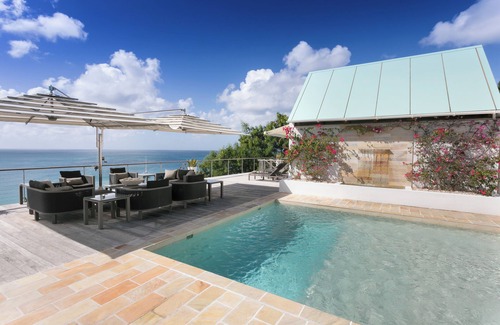 The Valley Villa | CeBlue Luxury Villas- 5 King Suites & Hotel Amenities! Perfect for Couples & Families!