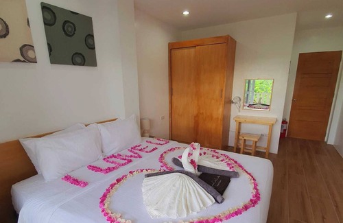 Logon Hotel | cecilia resort