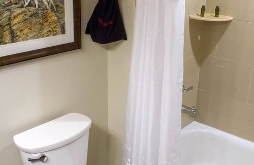Columbia Falls Cabin | Cedar Creek Lodge and Conference Center