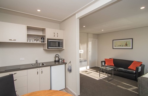 Timaru Hotel | Cedar Lodge Motel