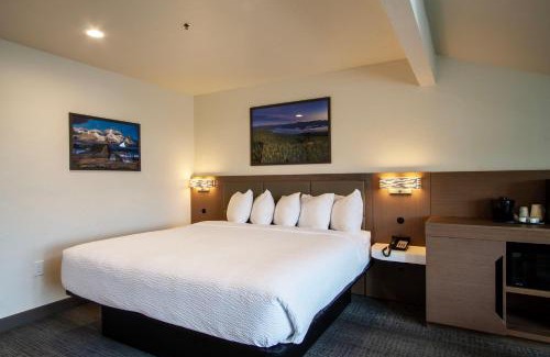 Sandpoint Hotel | Cedar Street Hotel & Suites