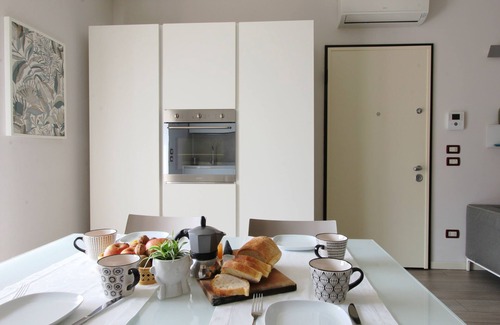 Rivoltella House | Cele's House - a Stone's Throw From the Lake!