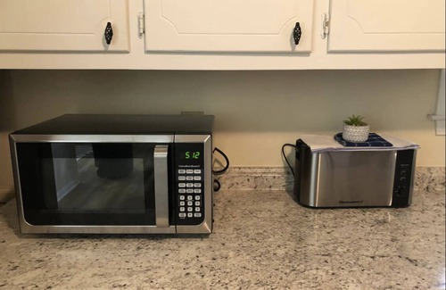 Orangeburg House | Centally located w/coffee bar, theatre/gameroom