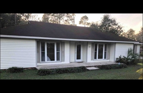 Orangeburg House | Centally located w/coffee bar, theatre/gameroom