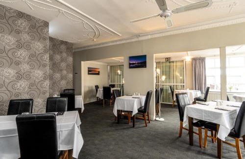 Alexandra Hotel | Centennial Court Hotel