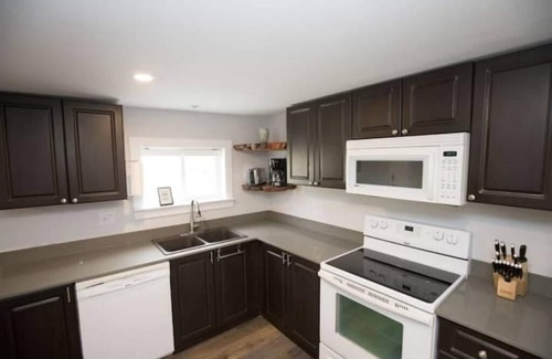 Powell River Apartment | Centennial Guest Suite